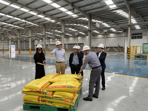 強化產業鏈協同合作，國聯股份攜肥多多走進荊楚大地，共拓磷化工產品銷售新篇章